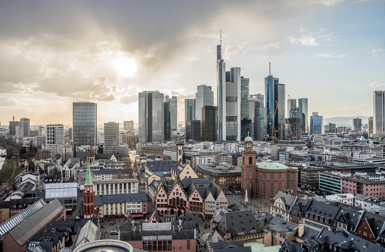 entdecken sie die vielfältige kultur, geschichte und landschaften deutschlands. von den pulsierenden städten bis zu den malerischen dörfern bietet deutschland unvergessliche erlebnisse für jeden reisenden.