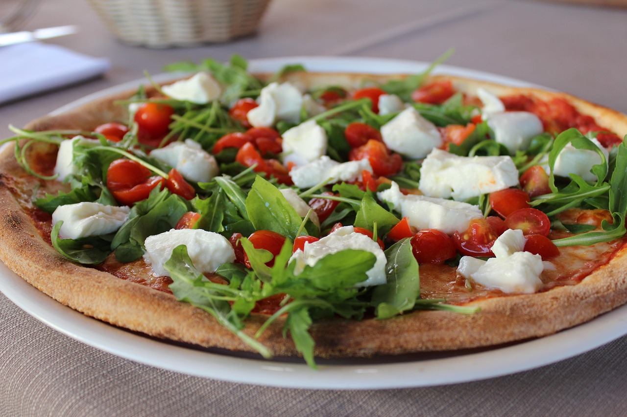 Pizza wie beim Italiener: Teig und Belag